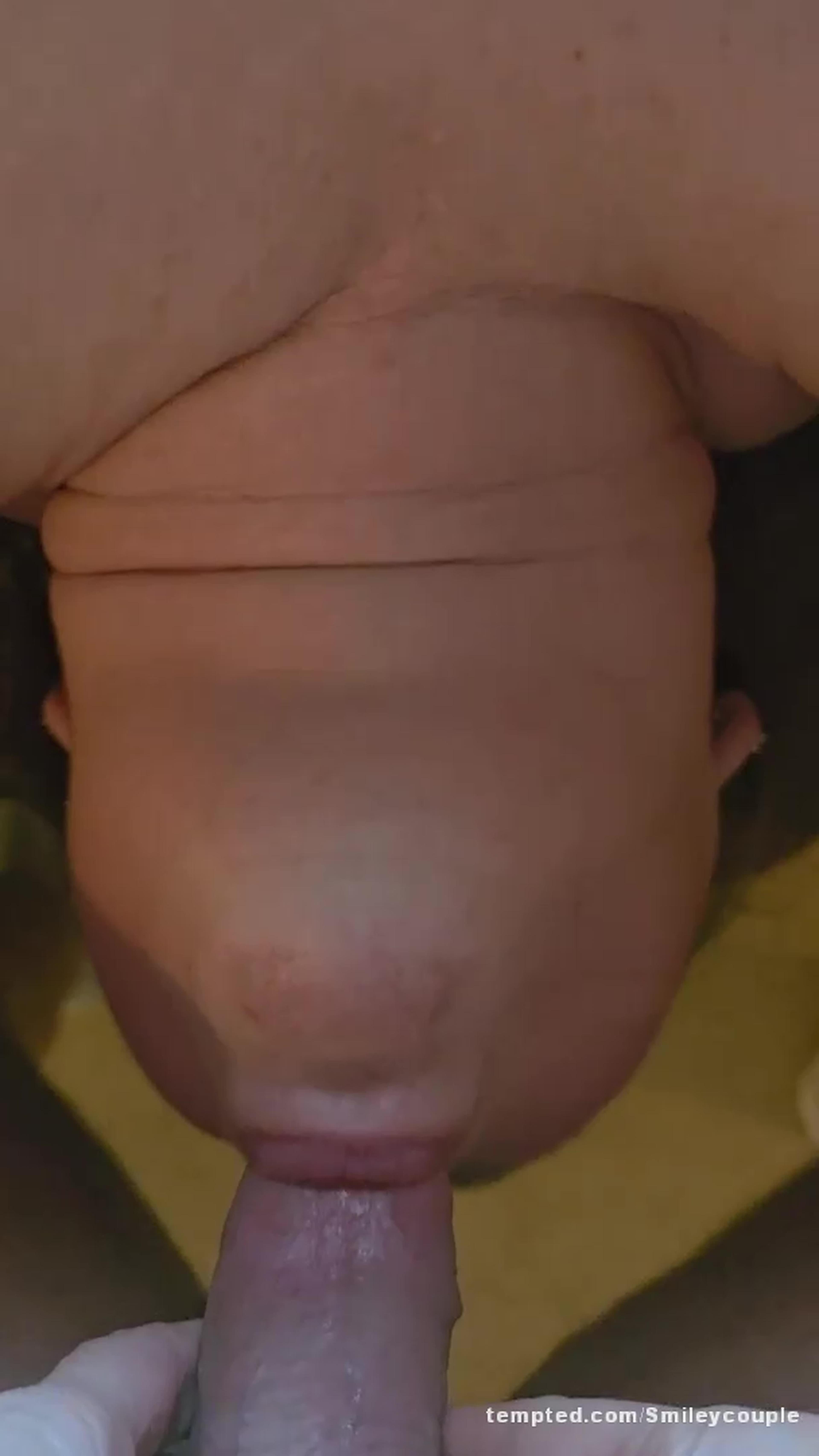 Sucking cock upside down. #blowjobskills #upsidedownblowjob #blowjobchallenge #deepthroatart #deepthroatqueen #deepthroatmastery #invertedblowjob