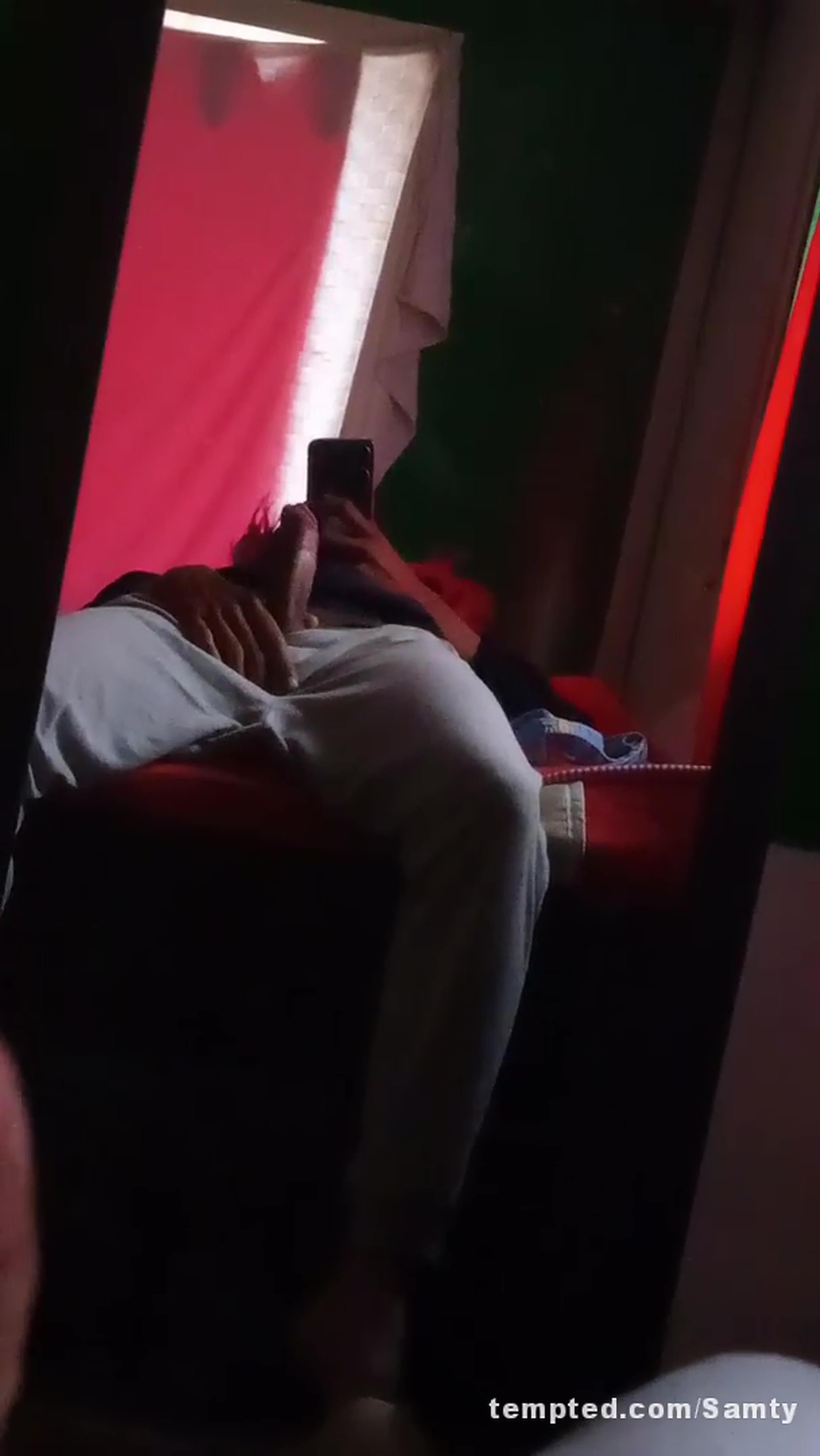 Gustarias sentarte ?