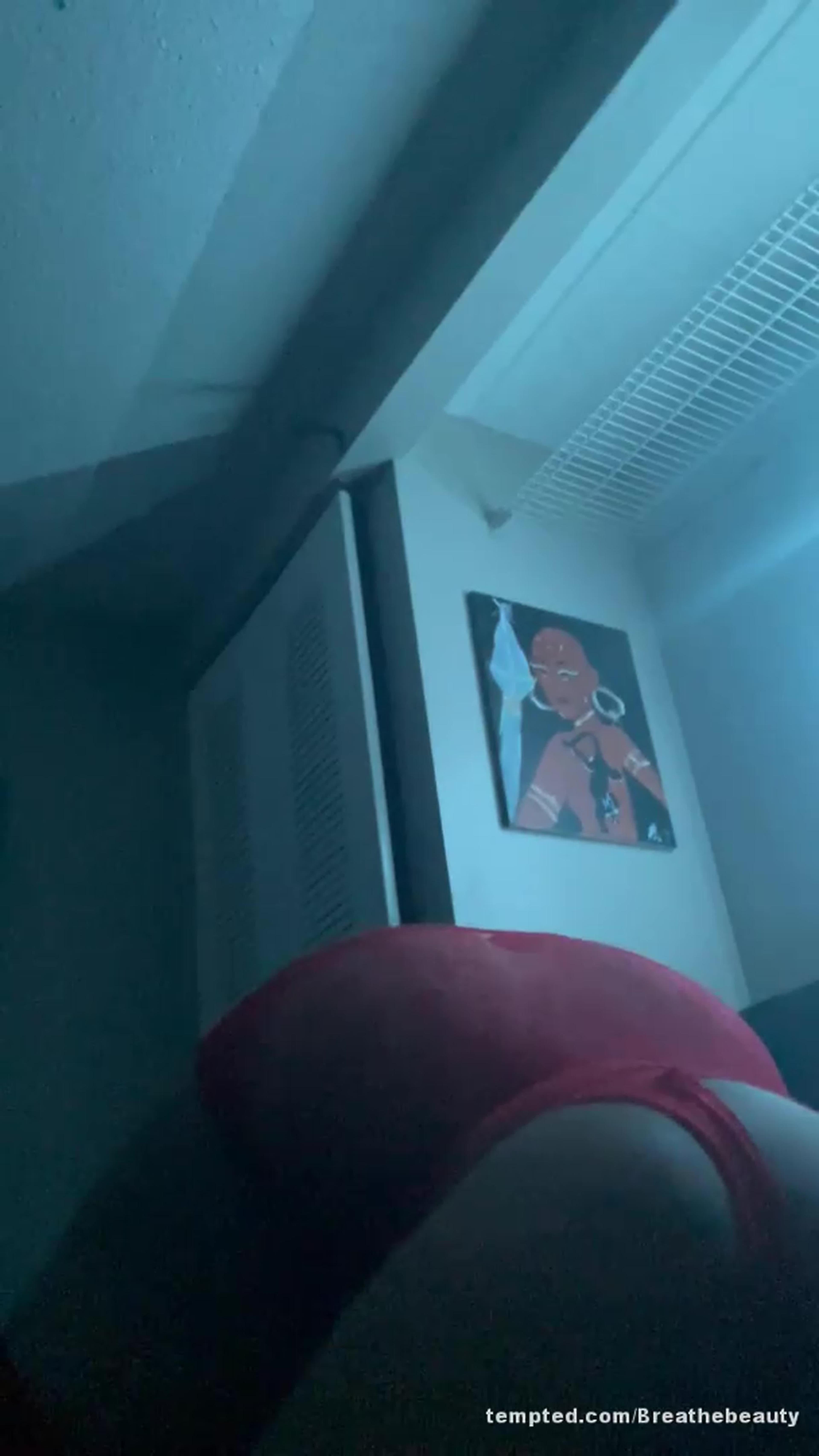 Red and jiggly
