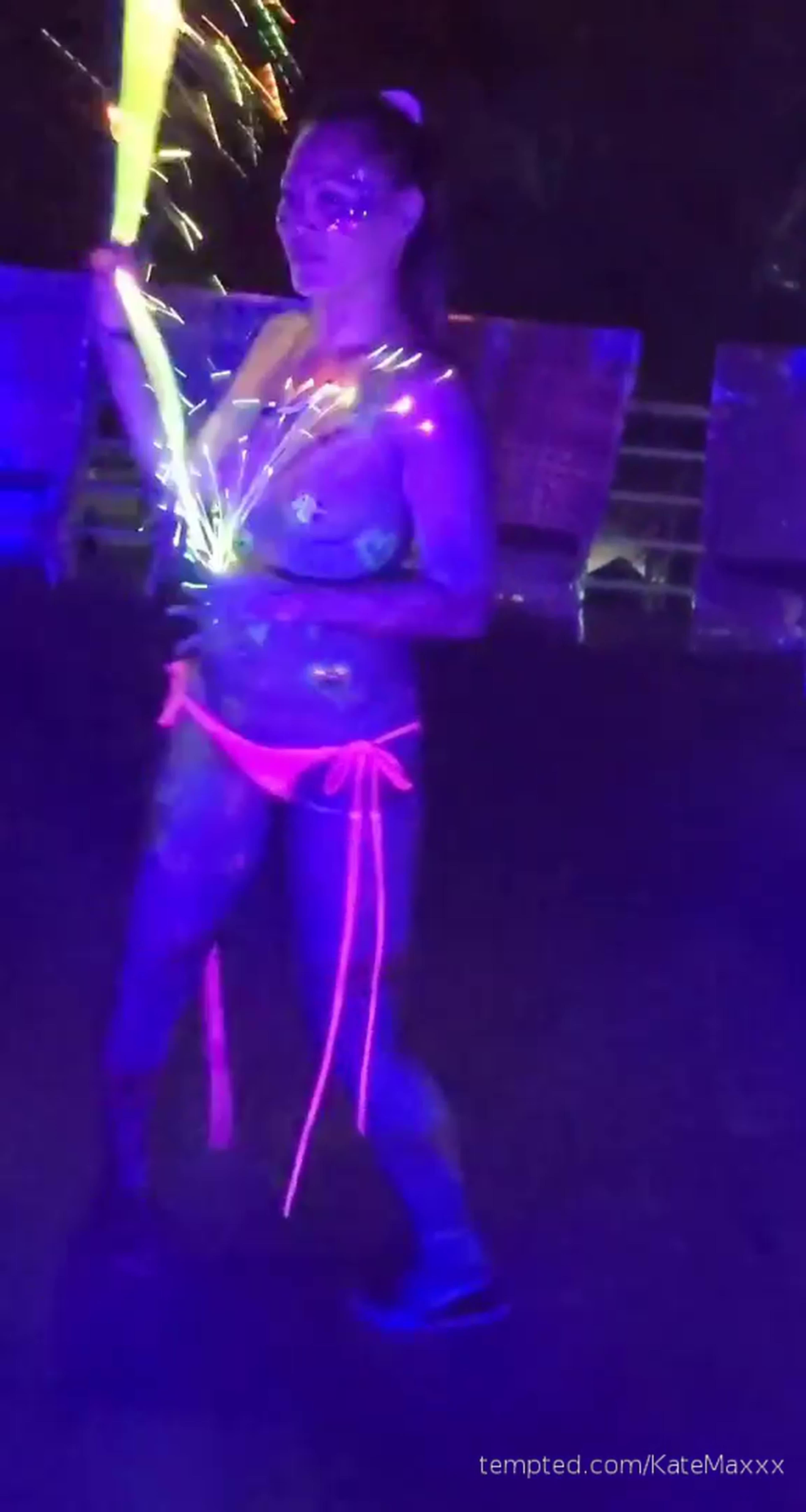 Dancing at glow night hedonism #sensualdance #eroticmovement