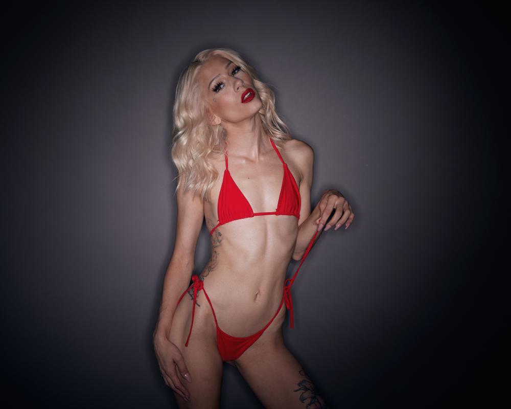 The Red Bikini - Pawelec Photo